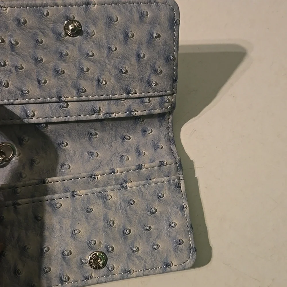 New Steve Madden women's grey embossed card holder key rin wallet